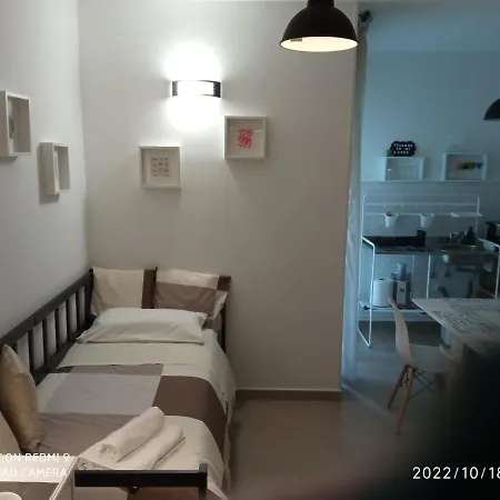 Miss Rossella Homestay Bari